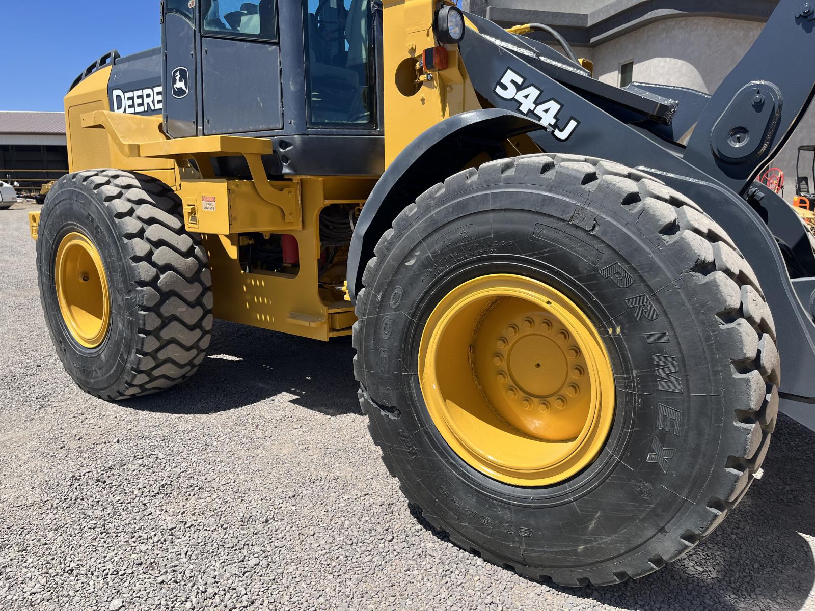 ./imagenes/INVOICE/2019/17009/CARGADOR FRONTAL JOHN DEERE 544J POWERLLEL  (6).JPG